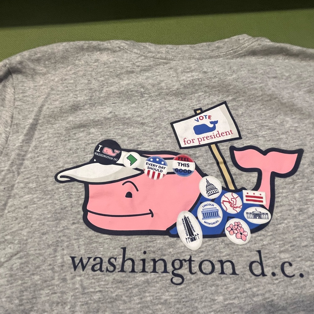 Vineyard Vines long-sleeve kid’s T-shirt size 18 - Washington, DC